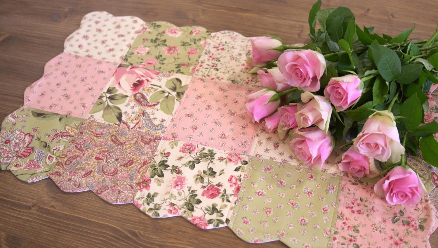 Template for an arched border on Charm packs 